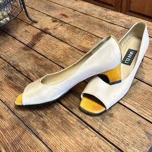 Vintage Vaneli chunky heel peep toe shoe sz7.5